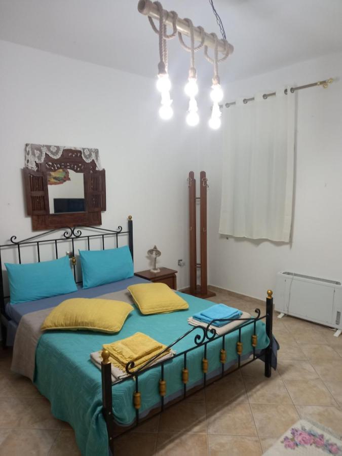 Κυκλαδίτικη Βίλα Στην Παραλία Αντώνηδες, Κύθνου Kythnos Exterior photo
